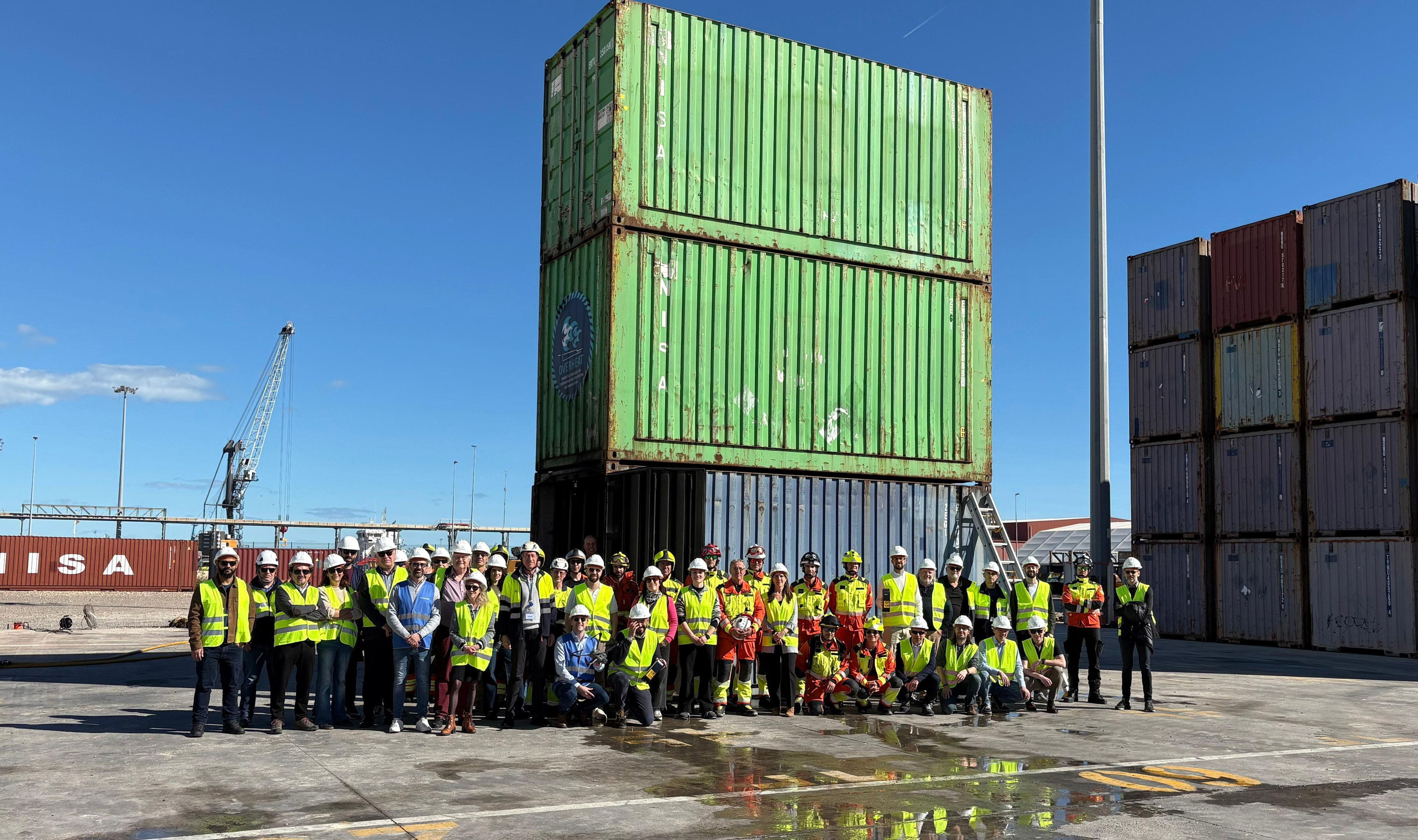 Valenciaport valida el proyecto europeo OVERHEAT para prevenir incendios en buques portacontenedores