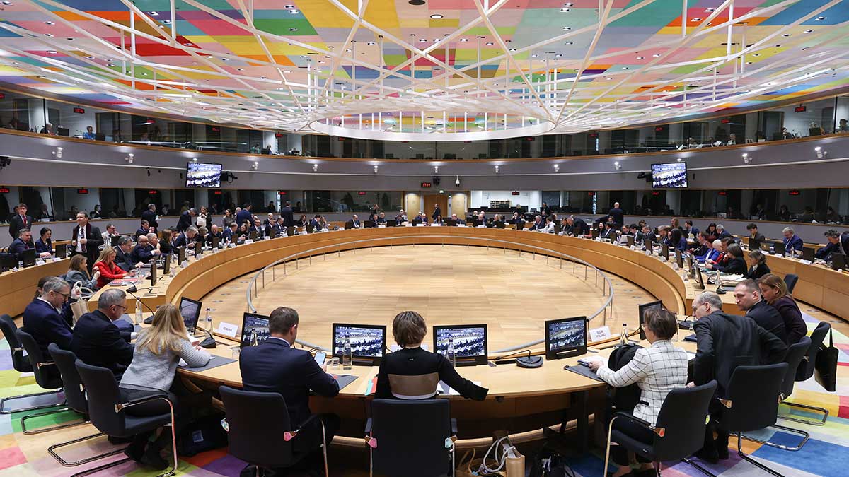 España lidera en Bruselas una petición de siete países para flexibilizar el reglamento de control pesquero