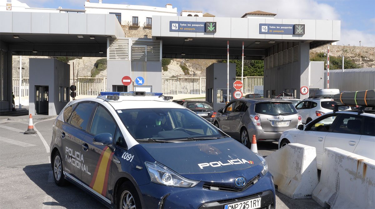 El Gobierno defiende el despliegue policial en la Operación Paso del Estrecho 2025