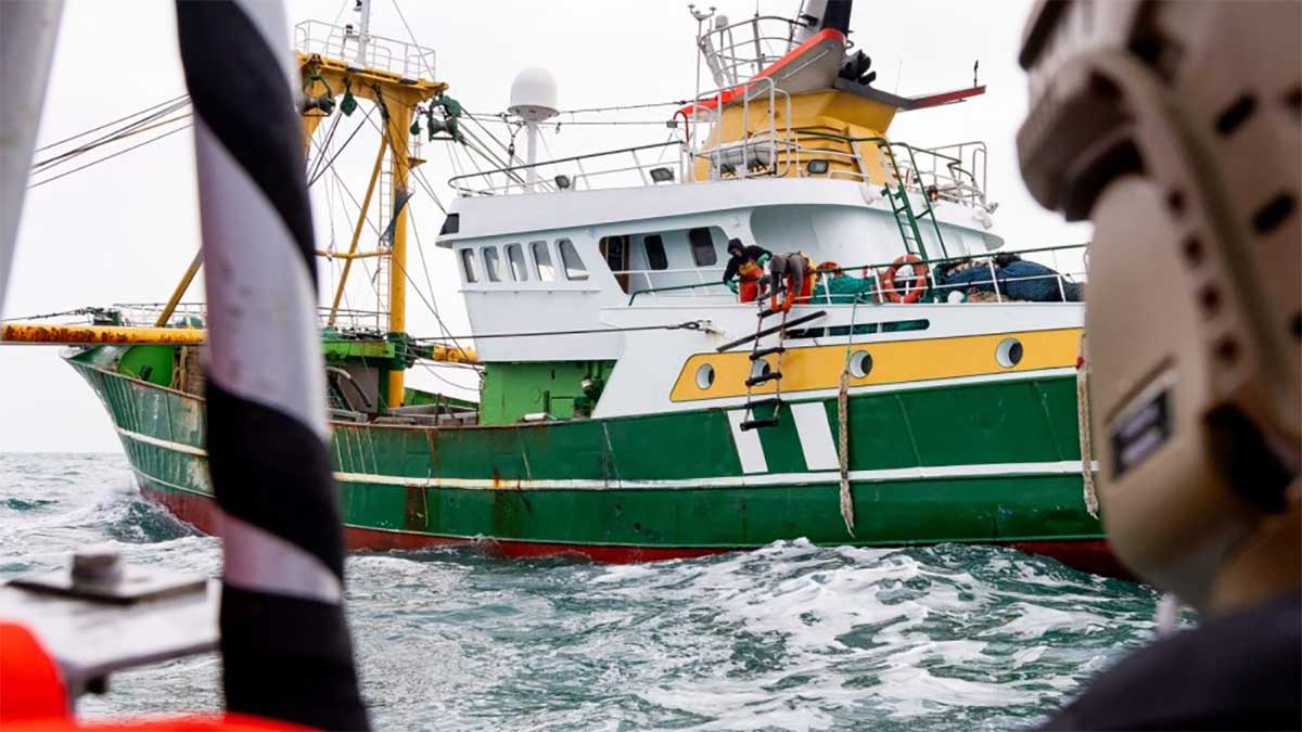 El sector pesquero europeo reclama a Bruselas medidas urgentes ante los problemas del nuevo reglamento de control